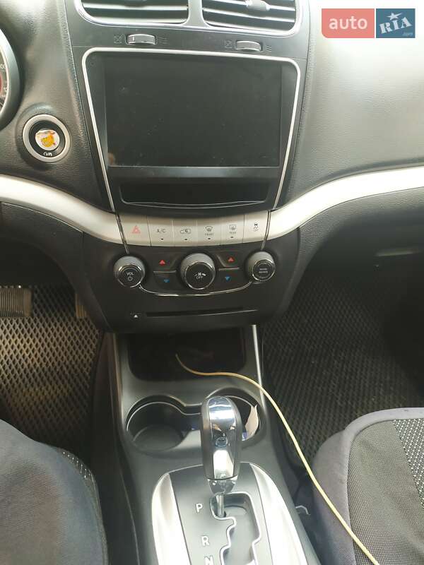 Позашляховик / Кросовер Dodge Journey 2018 в Слов'янську