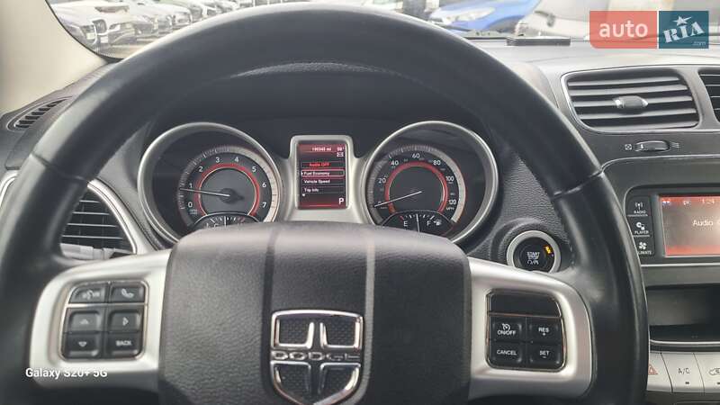 Позашляховик / Кросовер Dodge Journey 2013 в Києві