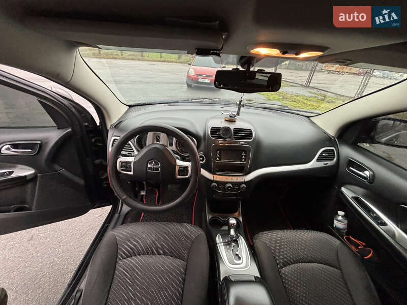 Внедорожник / Кроссовер Dodge Journey 2015 в Чернигове