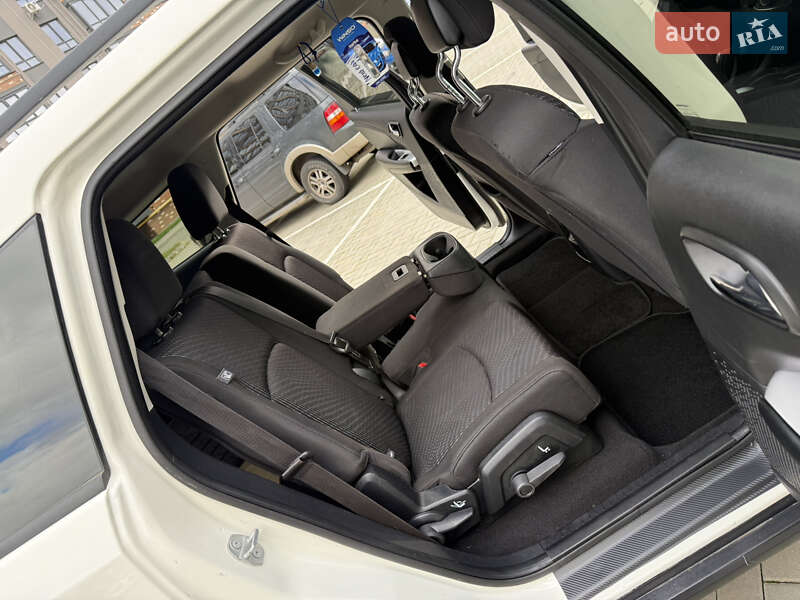 Позашляховик / Кросовер Dodge Journey 2018 в Житомирі фото 34 Позашляховик / Кросовер Dodge Journey 2018 в Житомирі