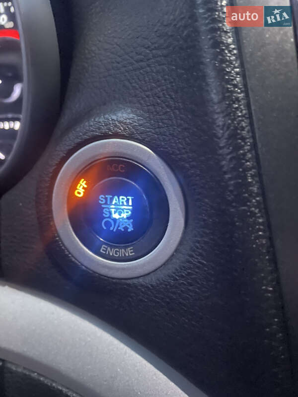 Позашляховик / Кросовер Dodge Journey 2012 в Харкові