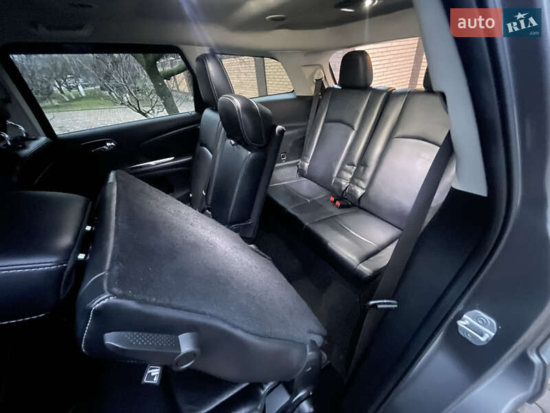 Позашляховик / Кросовер Dodge Journey 2012 в Харкові