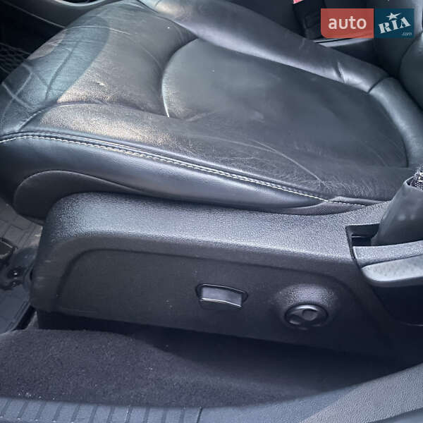 Позашляховик / Кросовер Dodge Journey 2012 в Харкові