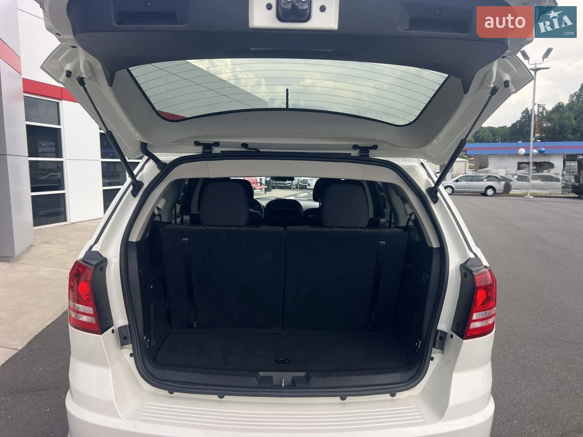 2017 Dodge Journey - мініатюра 12