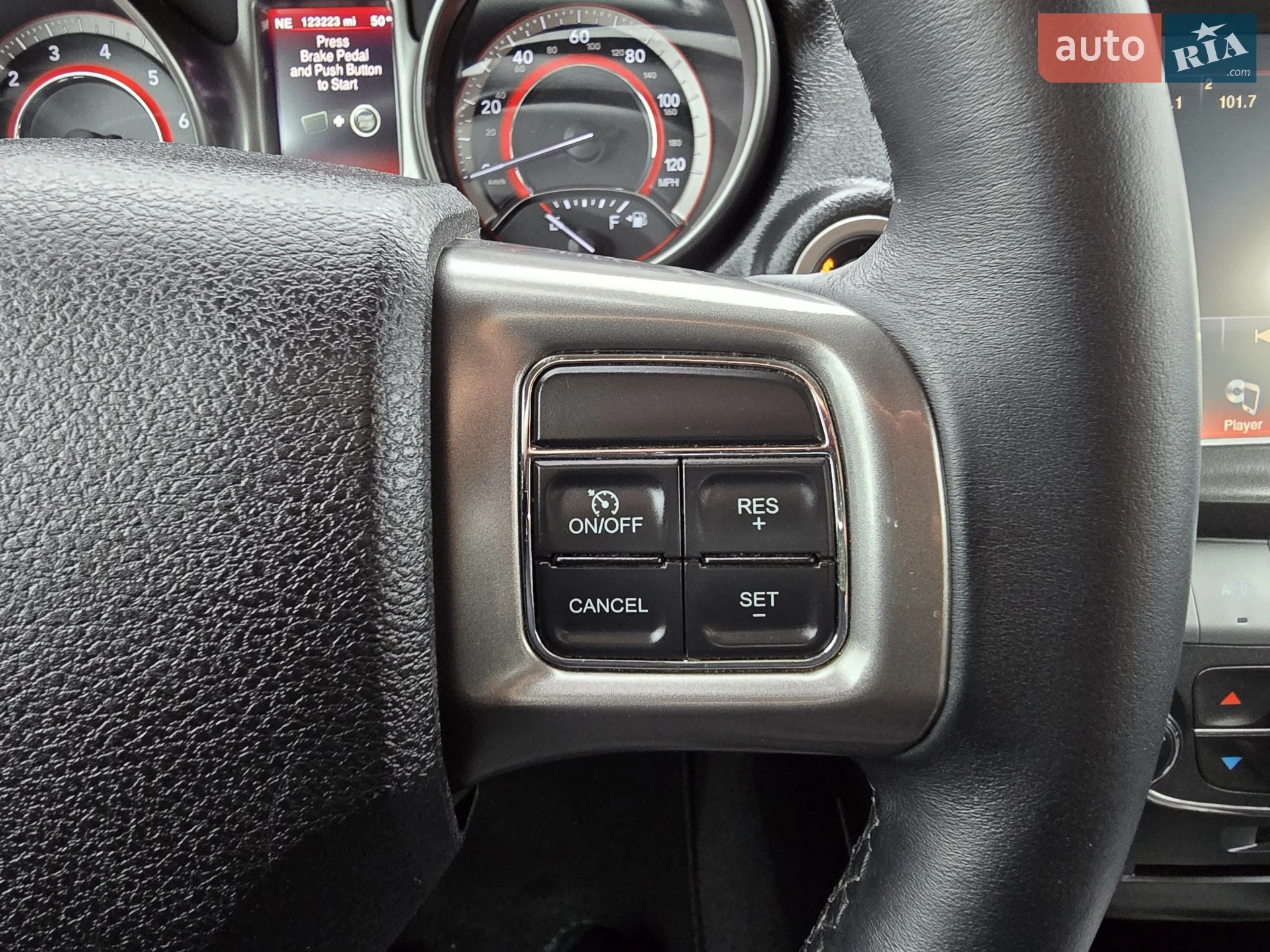 2017 Dodge Journey - мініатюра 31
