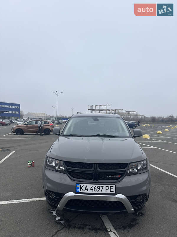 Внедорожник / Кроссовер Dodge Journey 2019 в Киеве