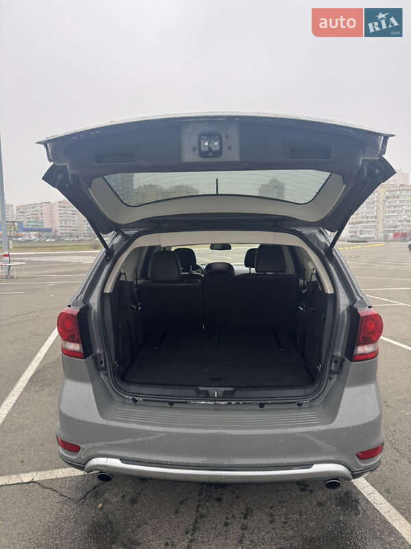 Внедорожник / Кроссовер Dodge Journey 2019 в Киеве