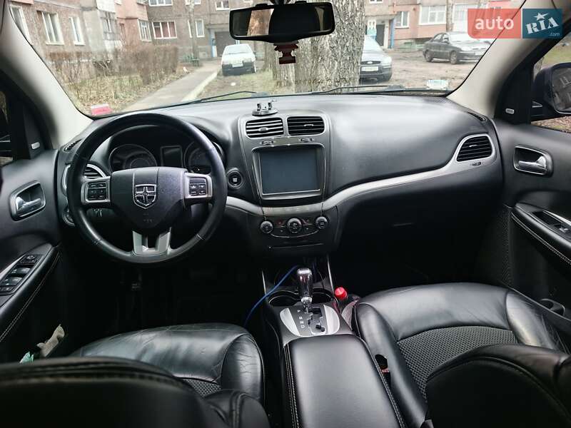 Внедорожник / Кроссовер Dodge Journey 2016 в Нежине