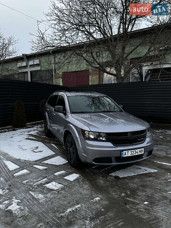Внедорожник / Кроссовер Dodge Journey 2020 в Ивано-Франковске