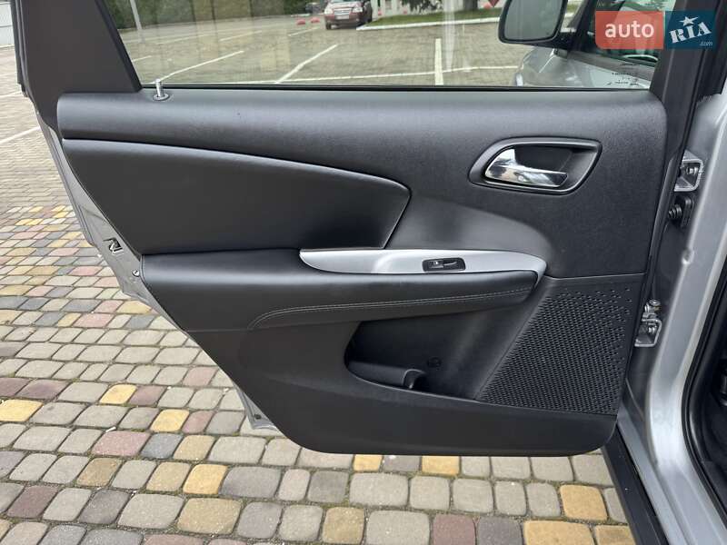 Внедорожник / Кроссовер Dodge Journey 2020 в Луцке