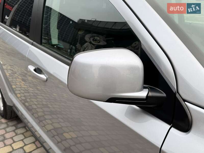 Внедорожник / Кроссовер Dodge Journey 2020 в Луцке