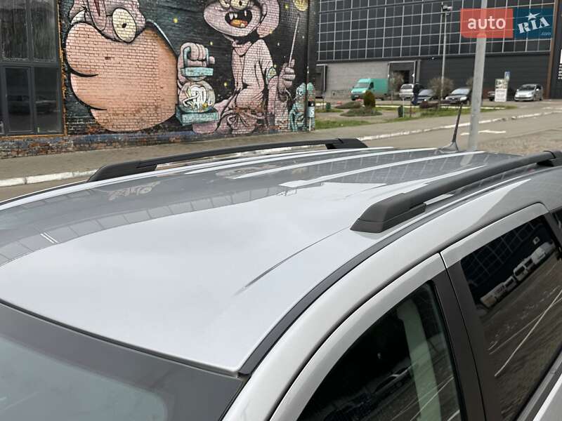 Внедорожник / Кроссовер Dodge Journey 2020 в Луцке