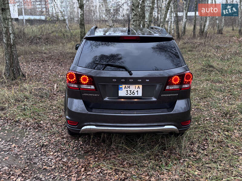 Внедорожник / Кроссовер Dodge Journey 2016 в Киеве фото 11 Внедорожник / Кроссовер Dodge Journey 2016 в Киеве
