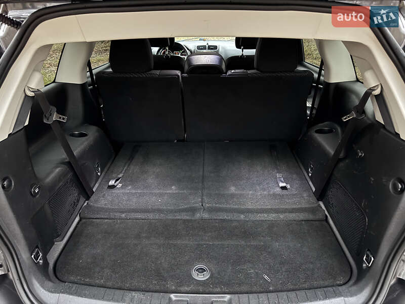 Внедорожник / Кроссовер Dodge Journey 2016 в Киеве фото 14 Внедорожник / Кроссовер Dodge Journey 2016 в Киеве