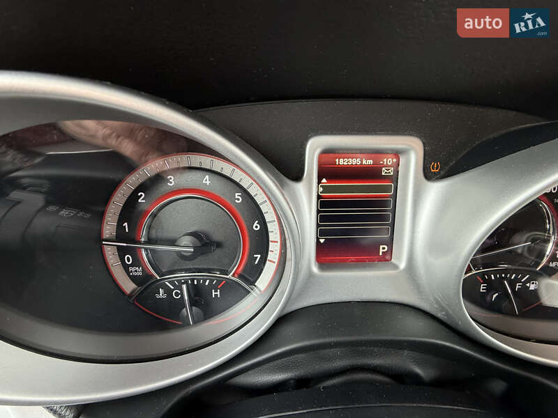 Позашляховик / Кросовер Dodge Journey 2019 в Києві