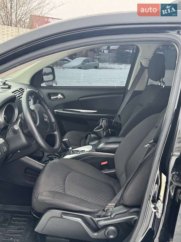 Внедорожник / Кроссовер Dodge Journey 2017 в Харькове фото 12 Внедорожник / Кроссовер Dodge Journey 2017 в Харькове