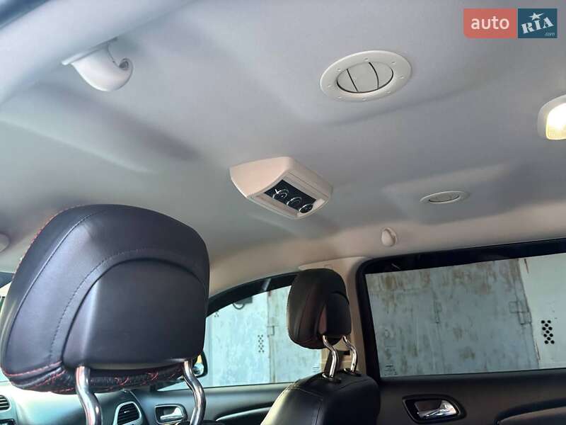 Внедорожник / Кроссовер Dodge Journey 2016 в Хмельницком