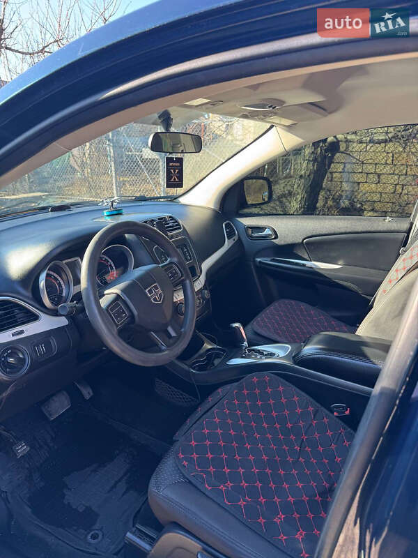 Внедорожник / Кроссовер Dodge Journey 2012 в Запорожье