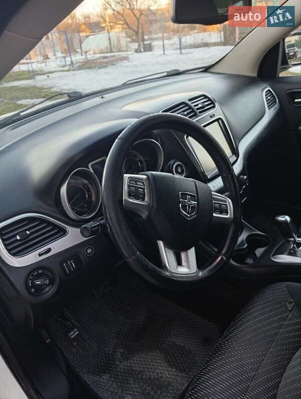 Внедорожник / Кроссовер Dodge Journey 2013 в Переяславе
