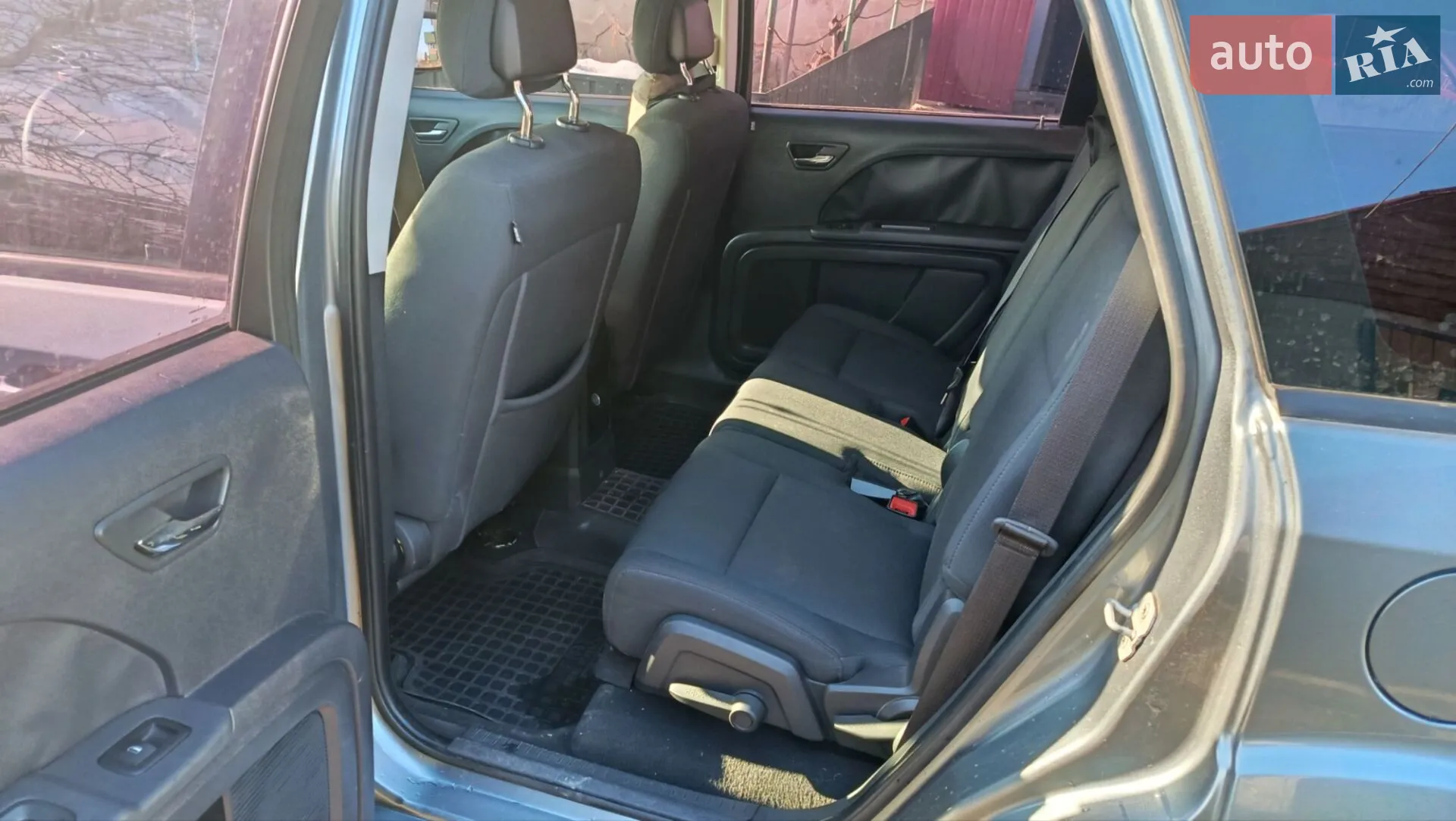 2010 Dodge Journey - мініатюра 11