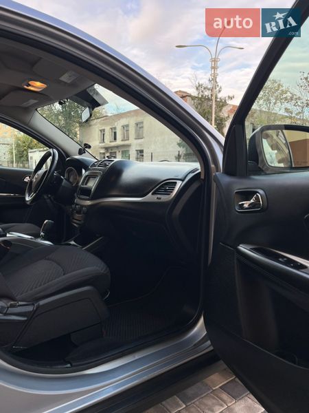 Внедорожник / Кроссовер Dodge Journey 2017 в Измаиле