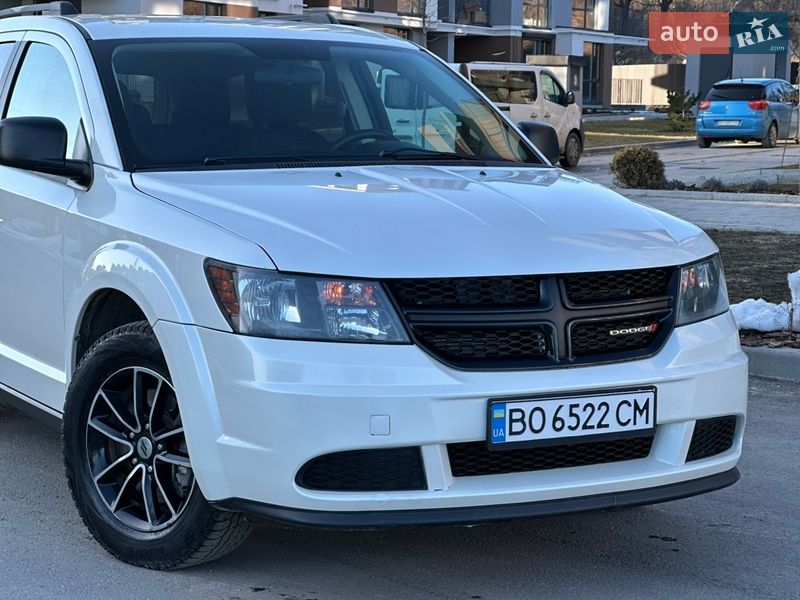 Внедорожник / Кроссовер Dodge Journey 2017 в Тернополе