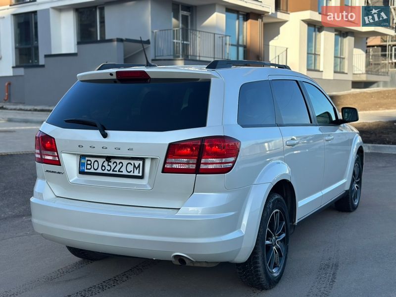 Внедорожник / Кроссовер Dodge Journey 2017 в Тернополе