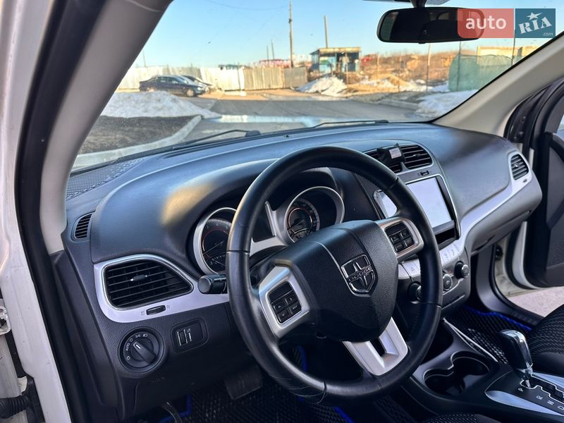 Внедорожник / Кроссовер Dodge Journey 2017 в Тернополе