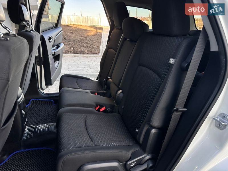 Внедорожник / Кроссовер Dodge Journey 2017 в Тернополе