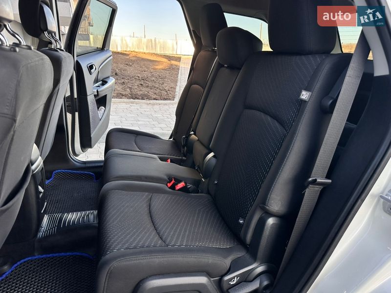 Внедорожник / Кроссовер Dodge Journey 2017 в Тернополе