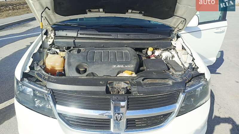 Внедорожник / Кроссовер Dodge Journey 2018 в Полтаве