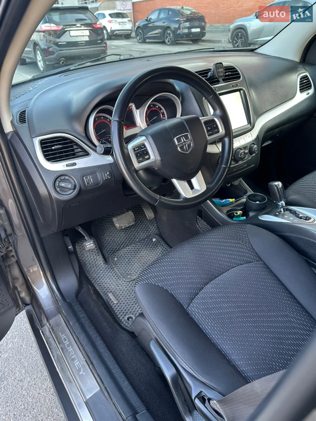 2017 Dodge Journey - мініатюра 26