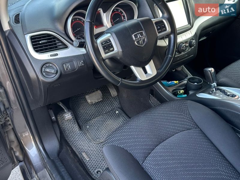 Внедорожник / Кроссовер Dodge Journey 2017 в Броварах