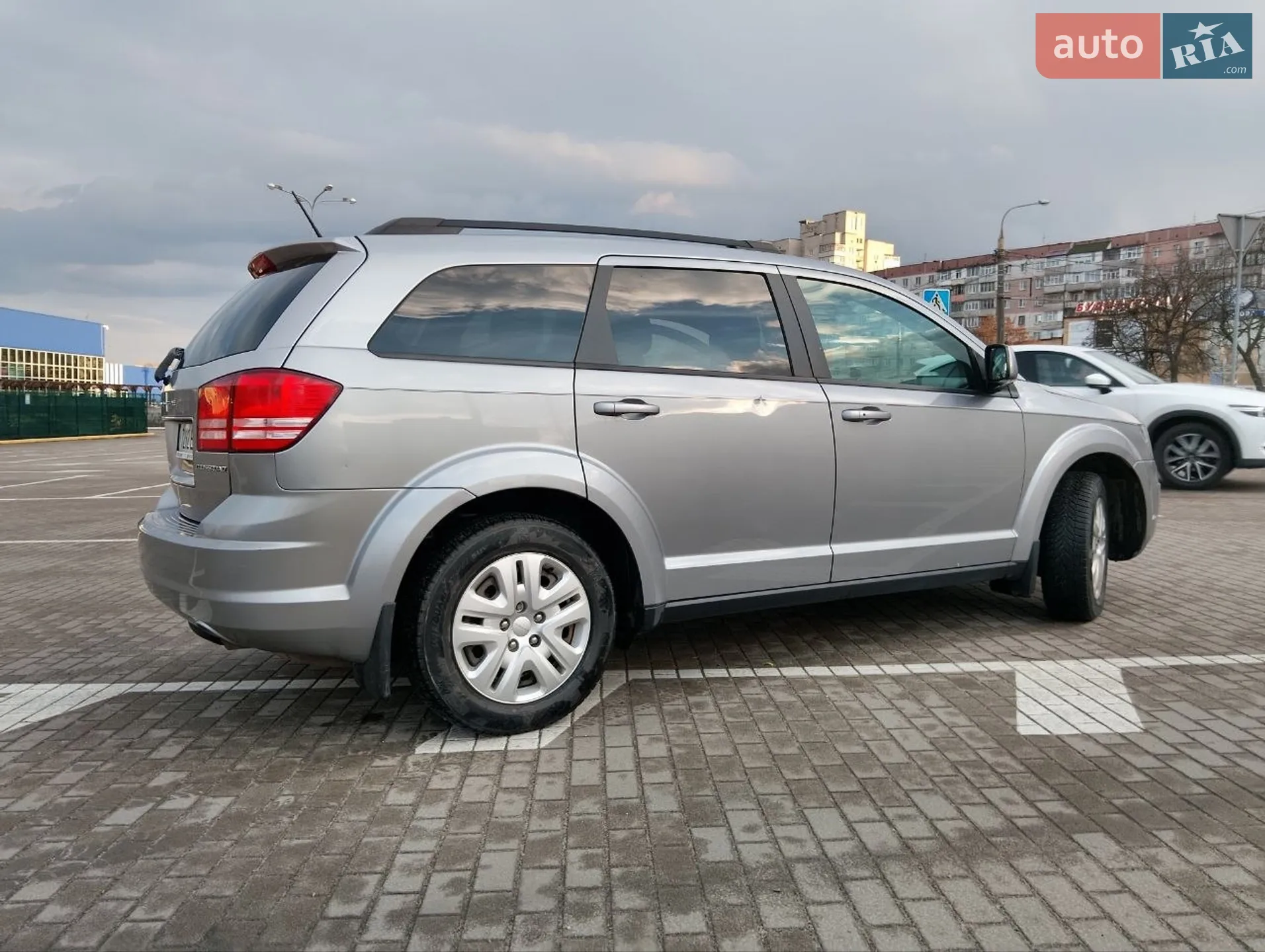 2017 Dodge Journey - мініатюра 3