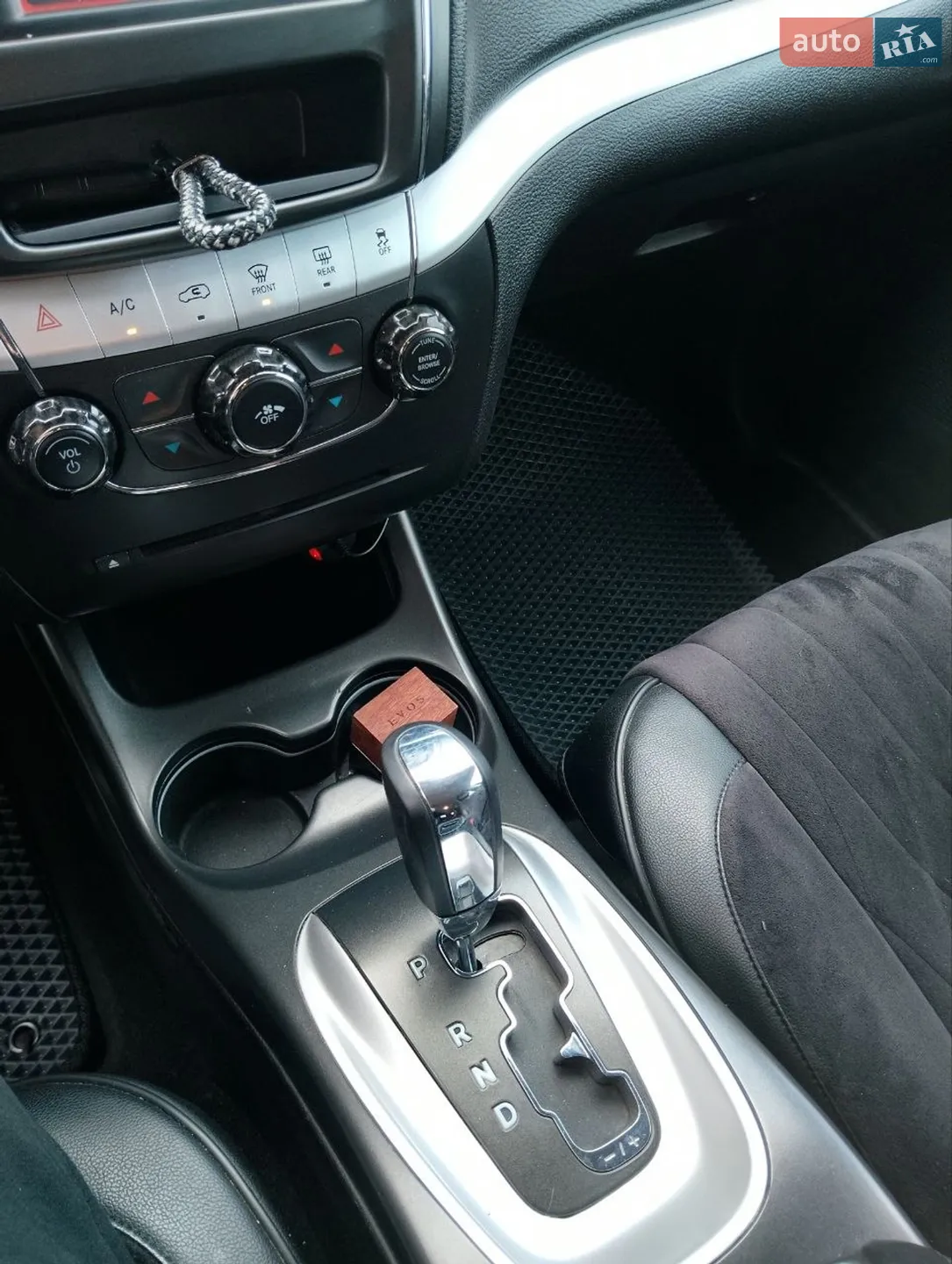 2017 Dodge Journey - мініатюра 19