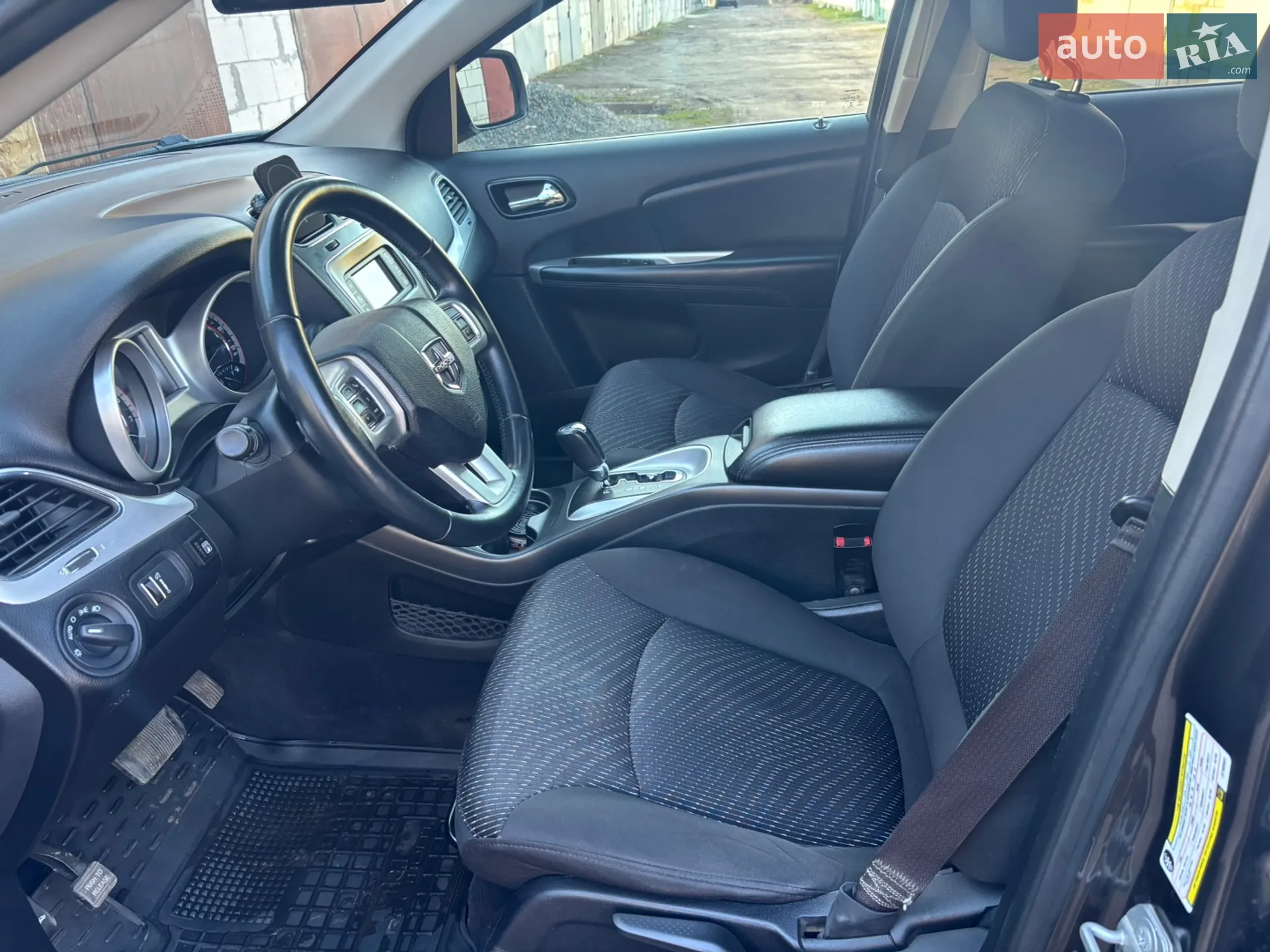 2017 Dodge Journey - мініатюра 12