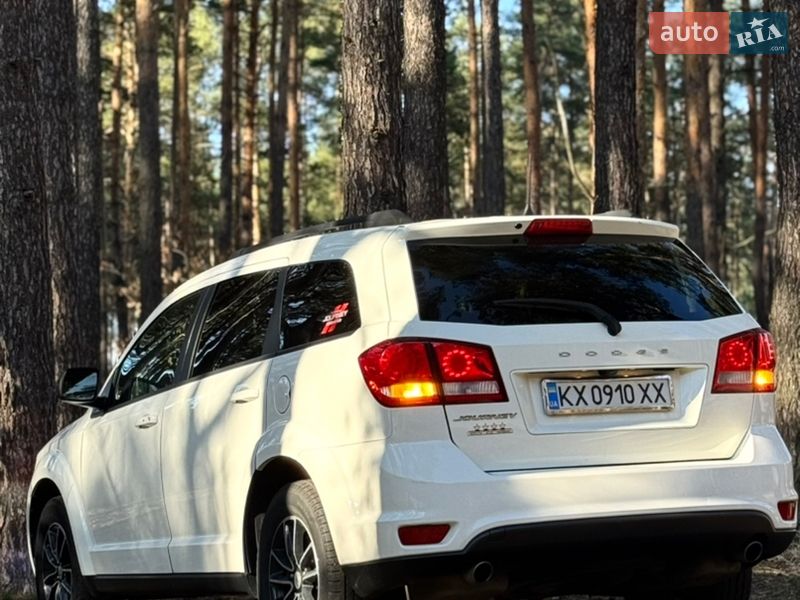 Позашляховик / Кросовер Dodge Journey 2018 в Києві