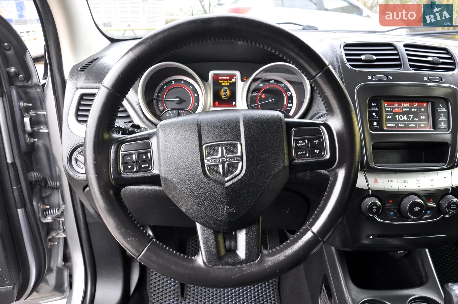 2016 Dodge Journey - мініатюра 38