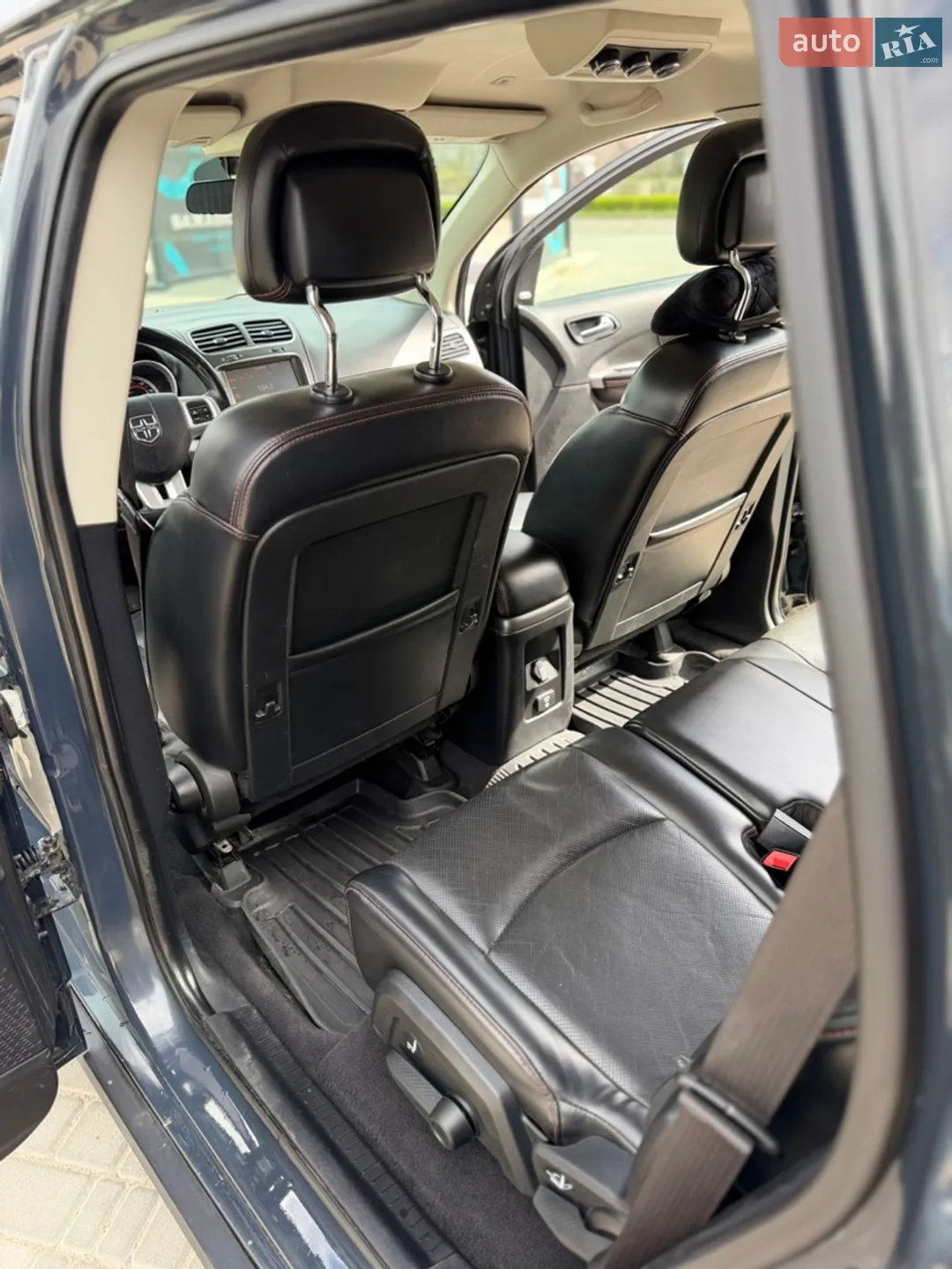 2018 Dodge Journey - мініатюра 38