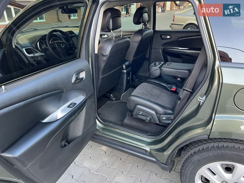 Внедорожник / Кроссовер Dodge Journey 2017 в Киеве фото 17 Внедорожник / Кроссовер Dodge Journey 2017 в Киеве