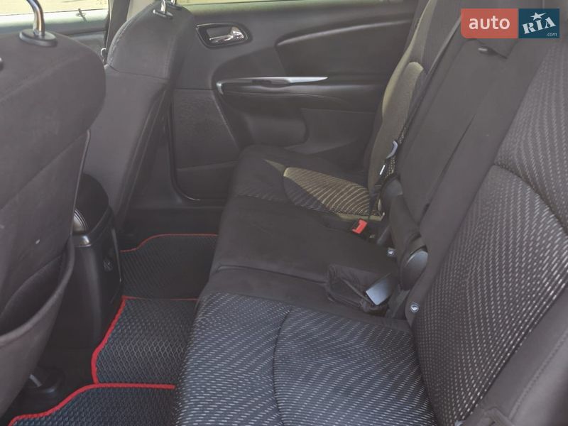 Позашляховик / Кросовер Dodge Journey 2013 в Одесі