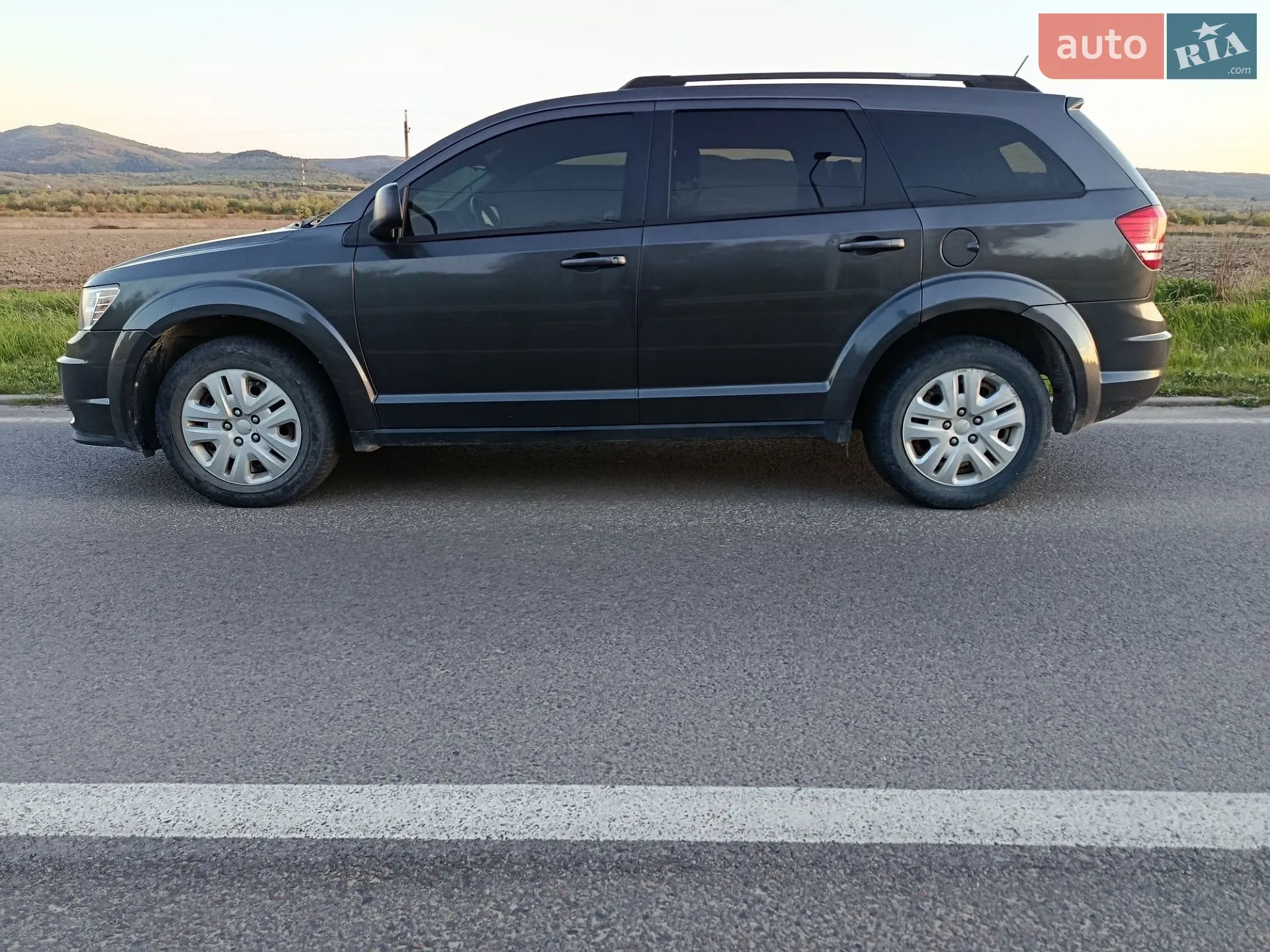 2017 Dodge Journey - мініатюра 15