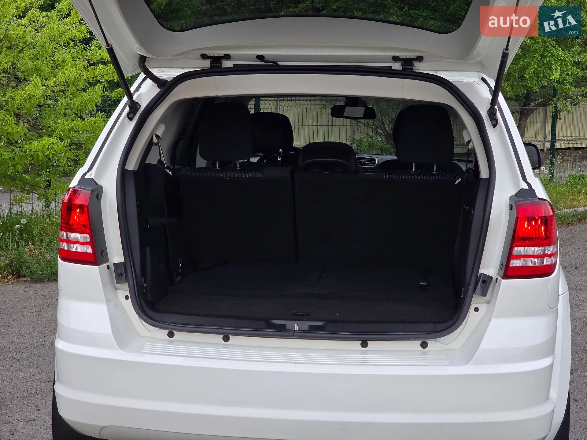 2018 Dodge Journey - мініатюра 56