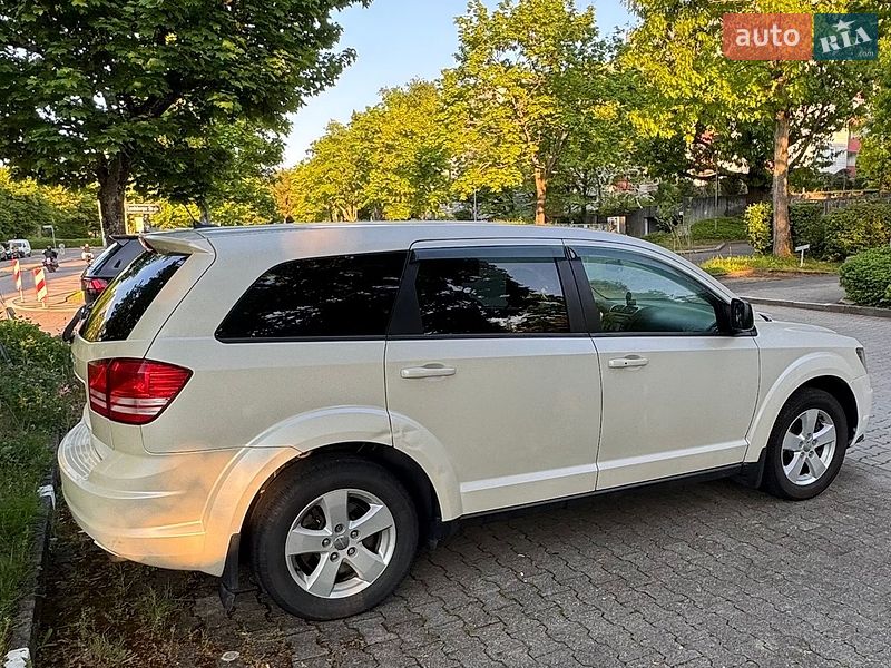 Позашляховик / Кросовер Dodge Journey 2013 в Києві