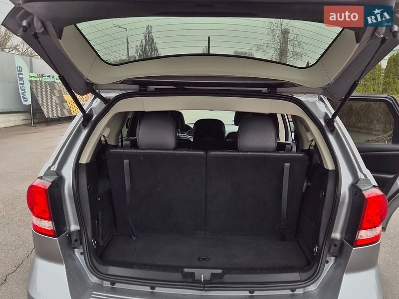 Внедорожник / Кроссовер Dodge Journey 2015 в Киеве