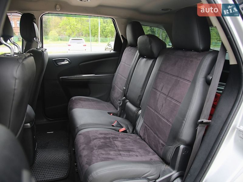 Позашляховик / Кросовер Dodge Journey 2011 в Харкові