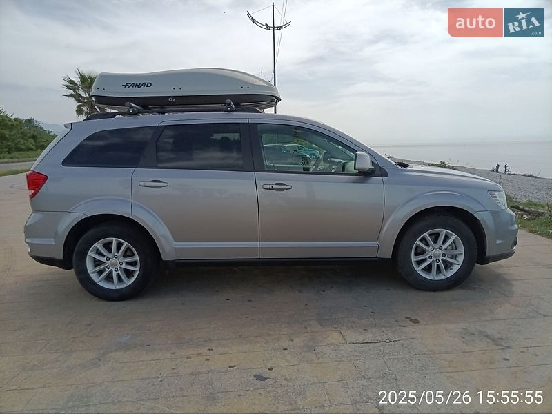 Внедорожник / Кроссовер Dodge Journey 2015 в Кривом Роге