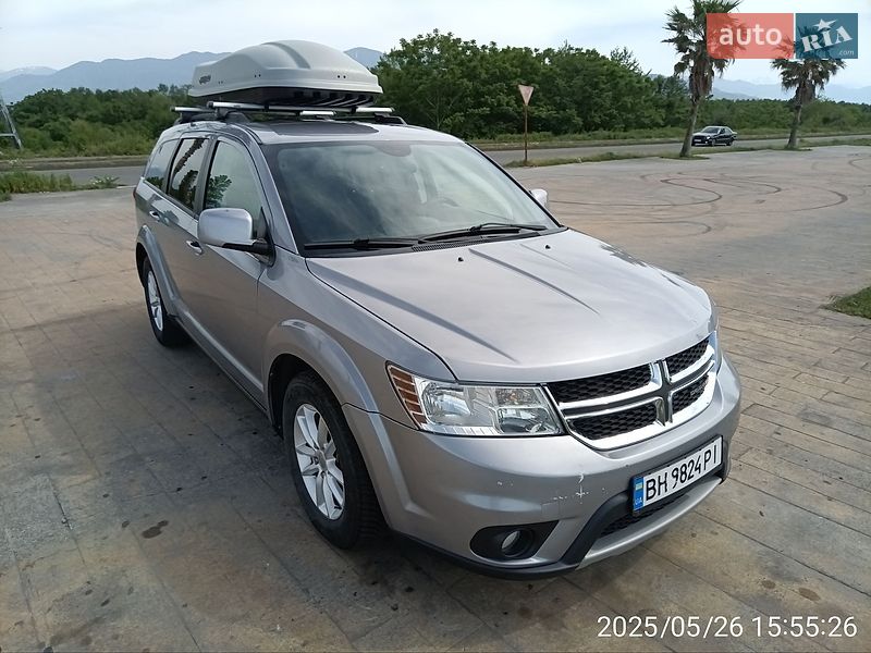 Внедорожник / Кроссовер Dodge Journey 2015 в Кривом Роге