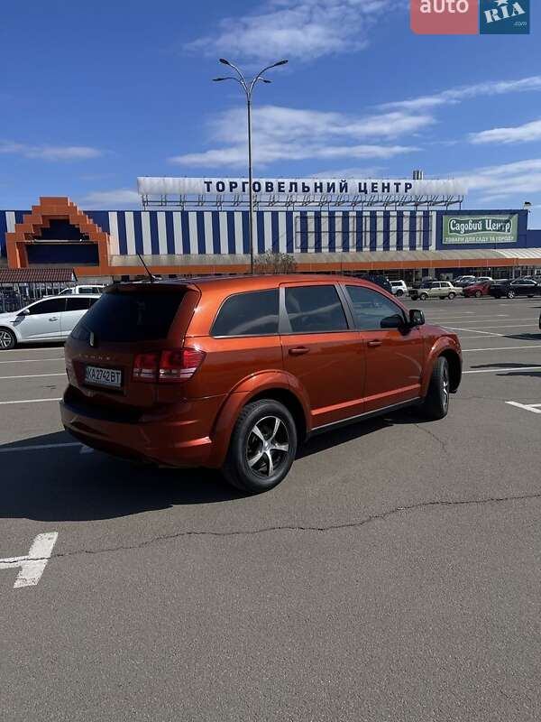 Внедорожник / Кроссовер Dodge Journey 2012 в Кривом Роге