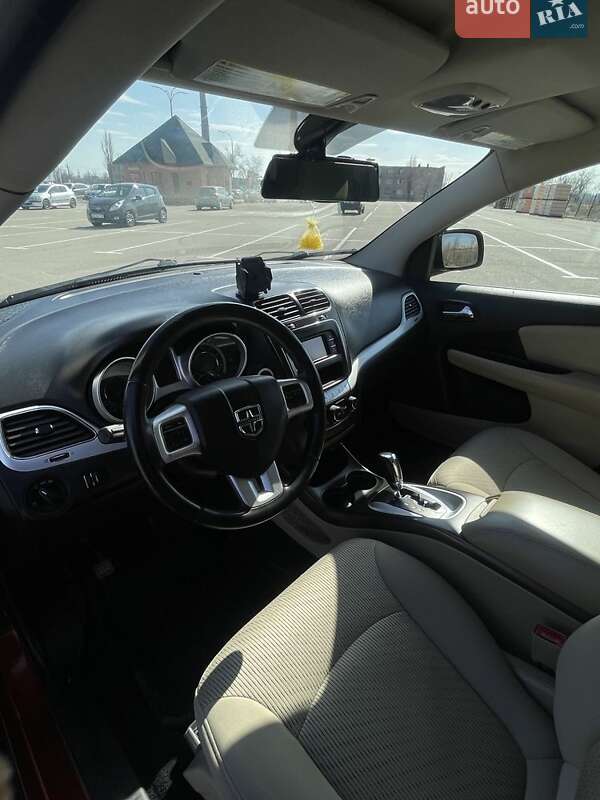 Внедорожник / Кроссовер Dodge Journey 2012 в Кривом Роге